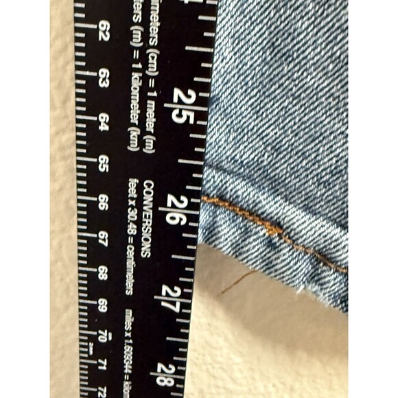 Almost Famous Straight Leg Distressed Dad Jeans Size 9 Juniors Denim Rue21 EUC - Picture 12 of 14